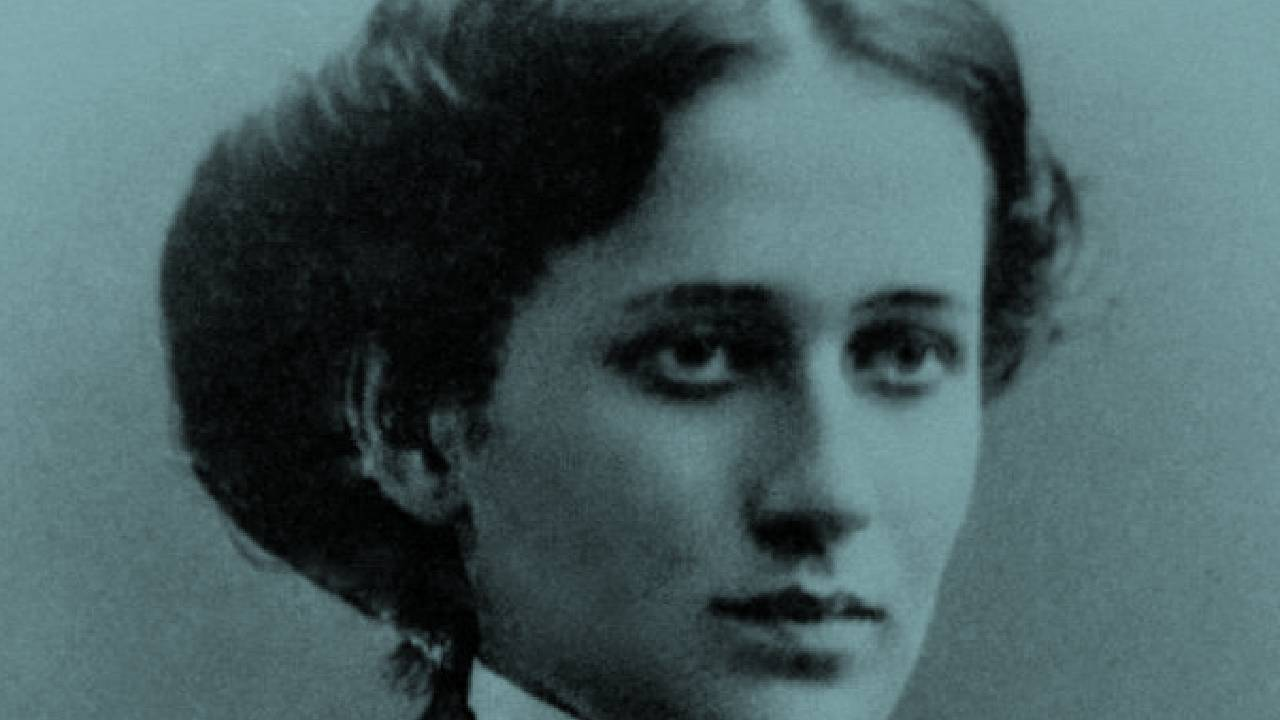 אנה אחמטובה: המשוררת הרוסיה שרחל ולאה גולדברג העריצו