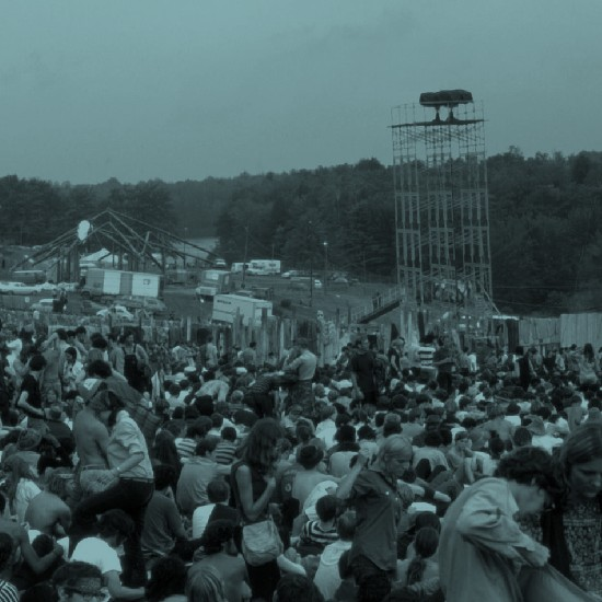 וודסטוק: כשהאהבה והשלום מנצחים לשלושה ימים