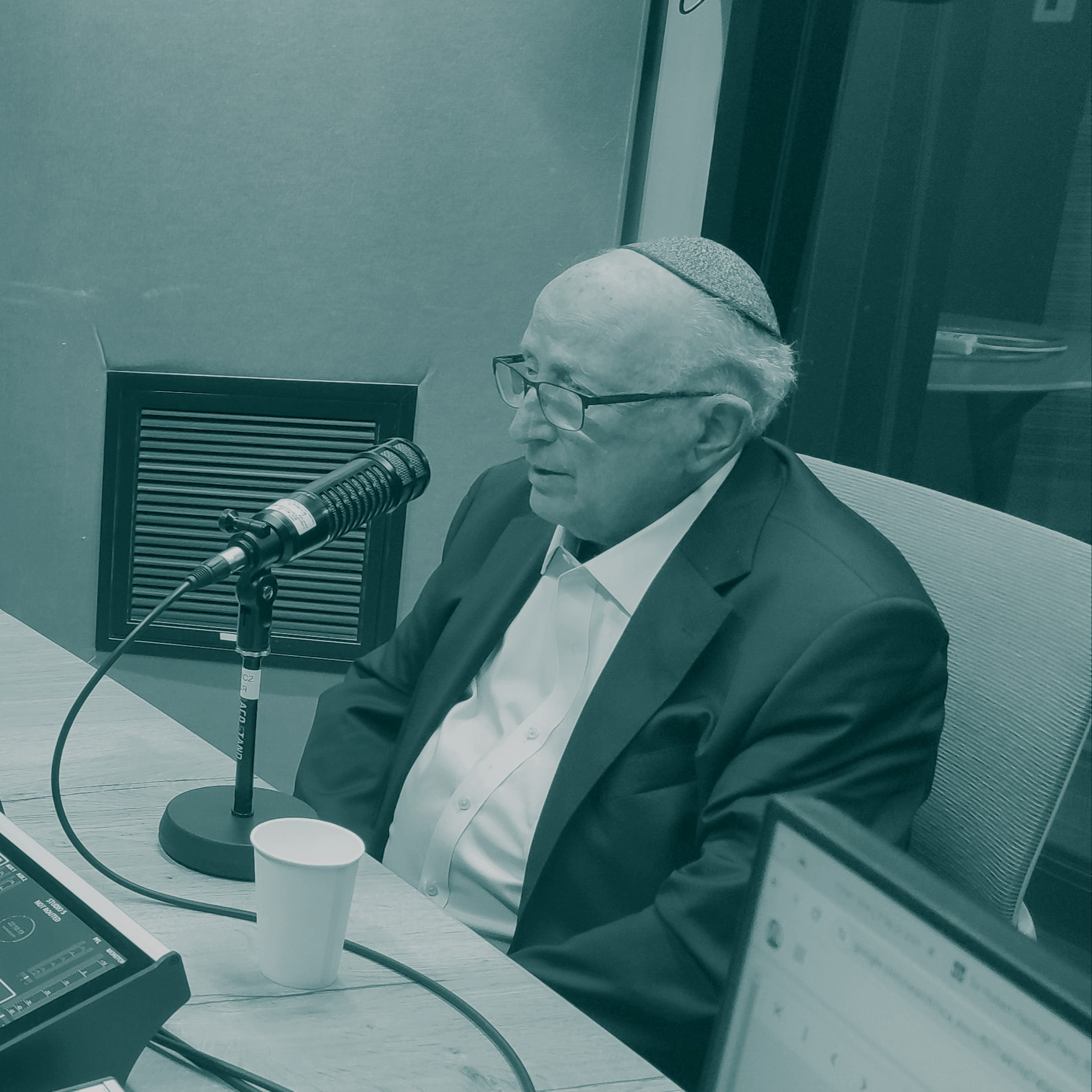 מפירנצה לירושלים: שיחה עם שורד השואה האדריכל דוד קאסוטו