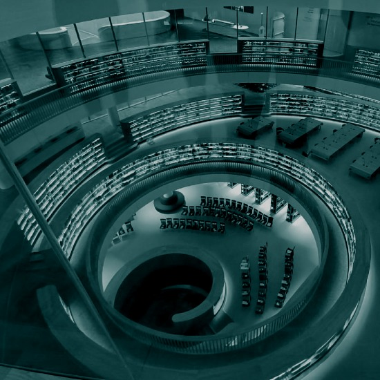 אור בספרייה הלאומית: אש זרה חונכת משכן ספר חדש