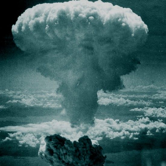 שקיעתה של הזריחה: היום בו הופצצה הירושימה