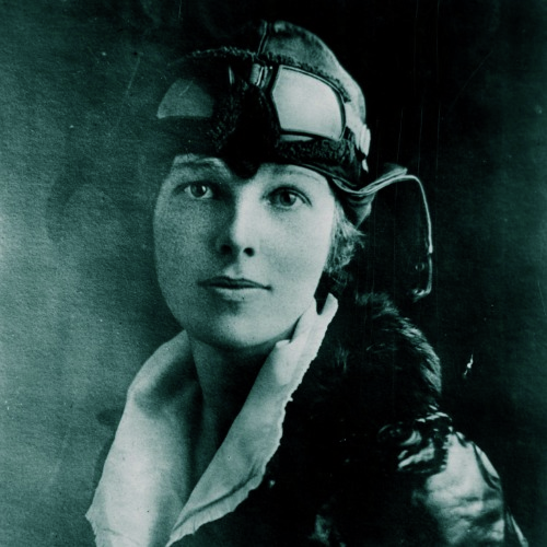 נגעה בשמיים: נסיקתה והיעלמותה של אמיליה ארהארט