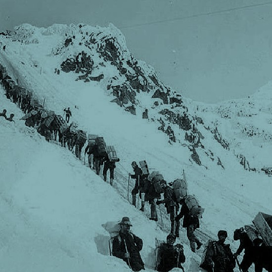 לא כל הנוצץ: סיפורה של הבהלה לזהב בקלונדייק