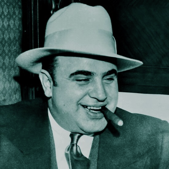 אל קפונה: גנגסטר שפל, גיבור תרבות