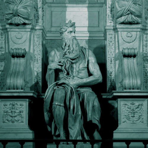 אין אני: פרשת תצווה והיעלמותו של משה