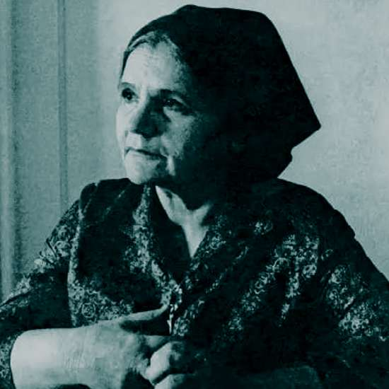 הדליקו נר: חנוכה עם המשוררת זלדה