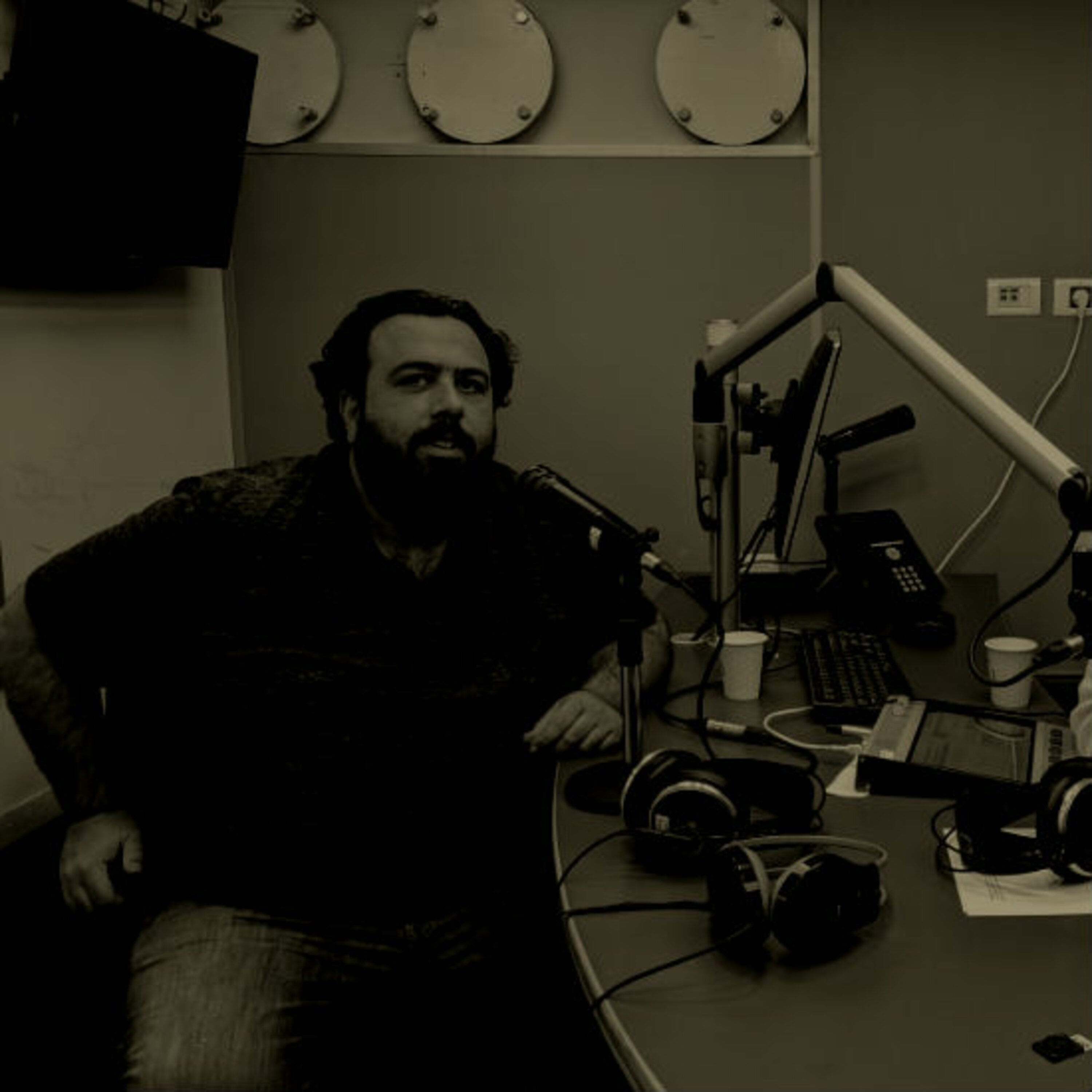 פרק 30 | רוני קובן: להוציא ממרואיין את האמת - זה טוב כמו סקס פרק 30 | רוני קובן: להוציא ממרואיין את האמת - זה טוב כמו סקס