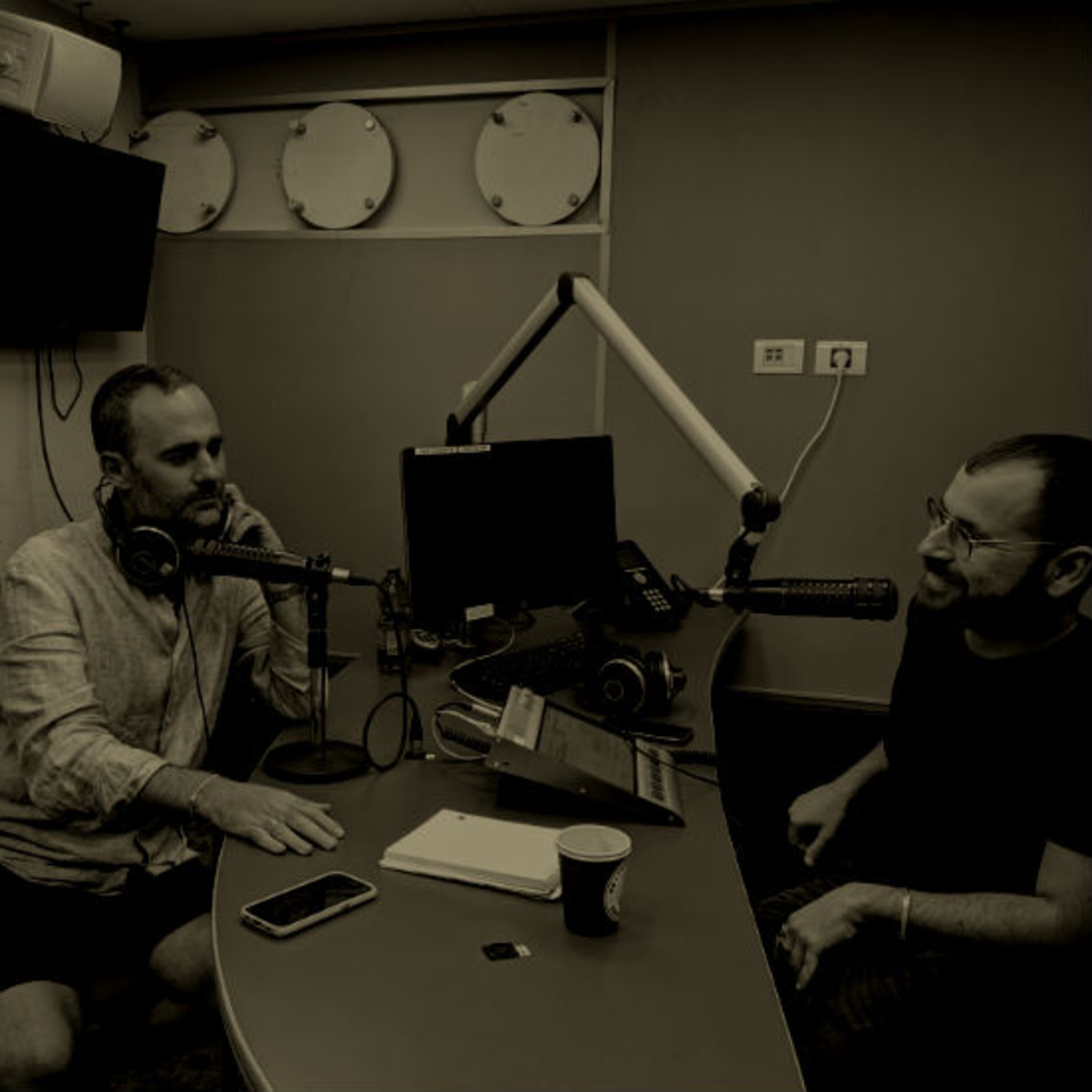 פרק 39 | עזבתי את תפקיד מנהל רשת ב - כדי לבטל את ה"פושים" בטלפון פרק 39 | עזבתי את תפקיד מנהל רשת ב - כדי לבטל את ה"פושים" בטלפון