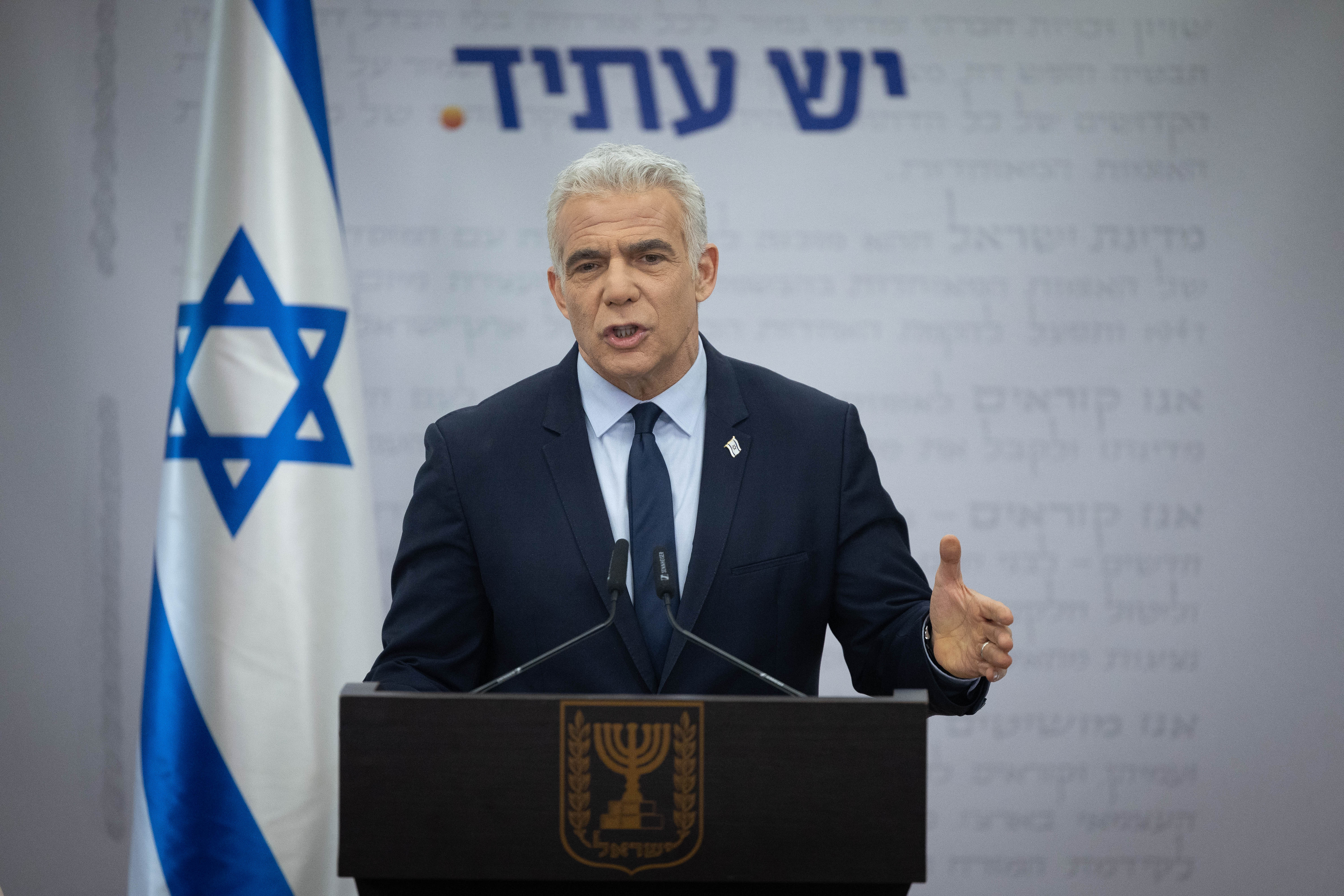 לפיד: "אני אומר שממשלה שלא תציית לבית המשפט, זאת ממשלה שלא צריך לציית לה"