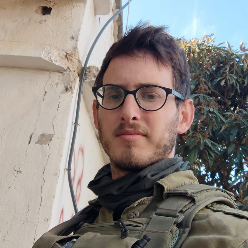 "עמר האמין במה שעשה וגם הכיל את המחיר"