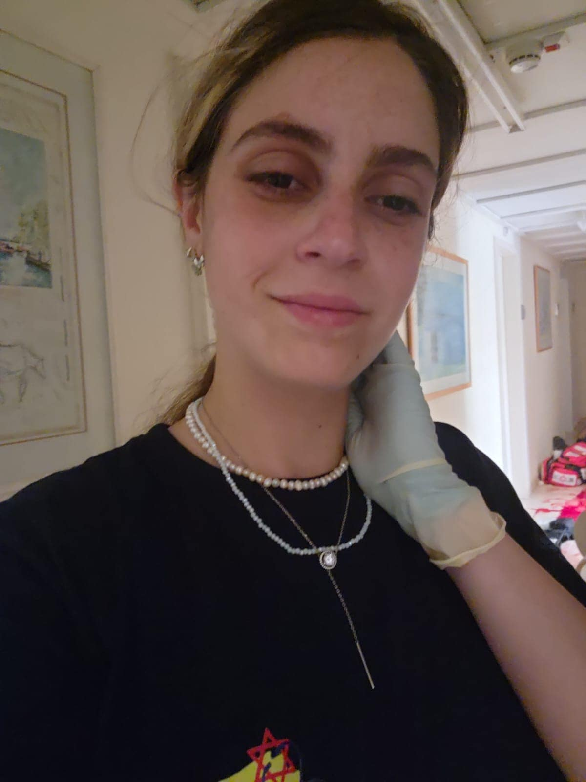 "עמית אמרה לי - 'המחבלים עליי, אני לא אשרוד את זה' - ואז השיחה מתנתקת"