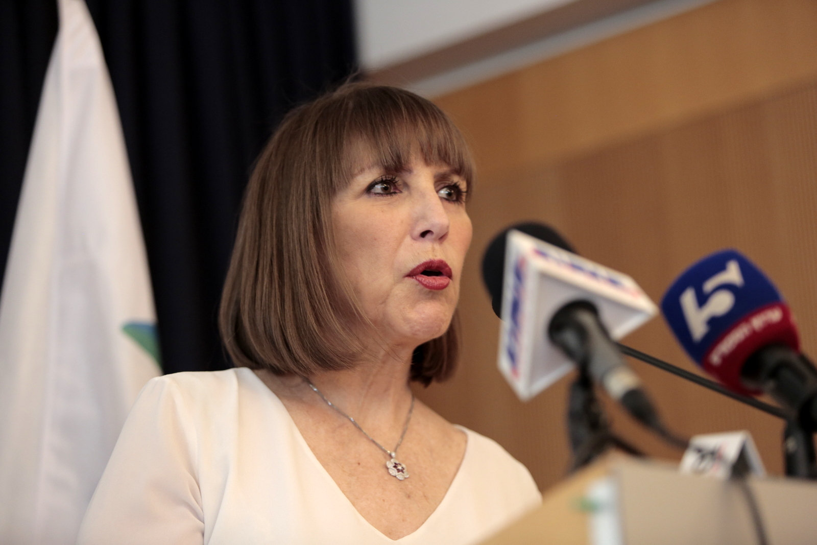 לימור לבנת: "קרעי ואמסלם - 'משלחת מלאכי רעים', מחבלים בכל מה שטוב כאן "