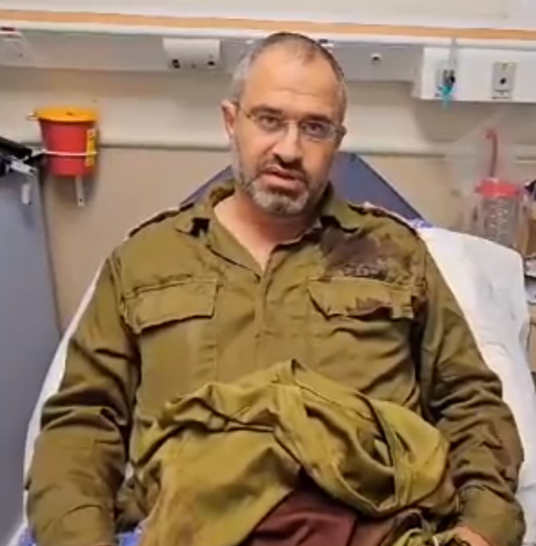 הקצין במילואים שנדקר בפיגוע בבית אריה: "העברתי מסר למחבל"