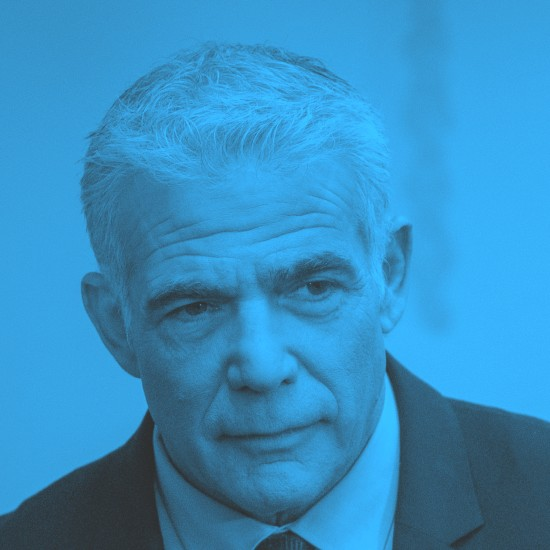 לפיד: "היום כולם מבינים שנתניהו לקח סיכון ביטחוני גבוה מדי בעסקת שליט"