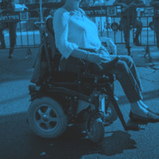 תו נכה לכל מכונית שמינית בישראל - במי זה פוגע?