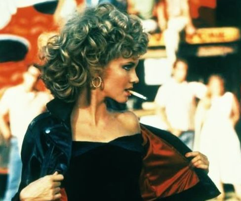 מגיש הרדיו משה מורד נפרד מאוליביה ניוטון ג'ון