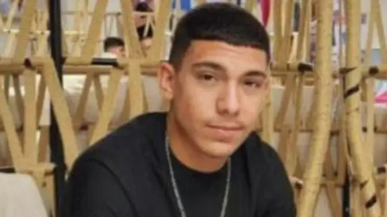 אביו של תומר ערבה: "אוכל אותי שלא רצתי לקיבוץ - למרות התוצאה הידועה"