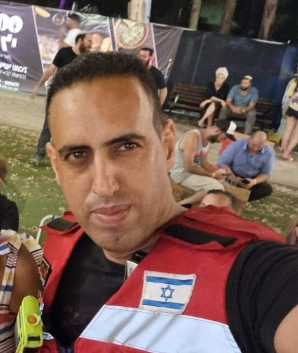 סבין תעסה, אשתו של הכבאי, גיל תעסה ז"ל, שנפל ביום הטבח ומבקשת שיכירו אותו כחלל: "נשות לוחמי האש משלמות מחיר מאוד כבד"