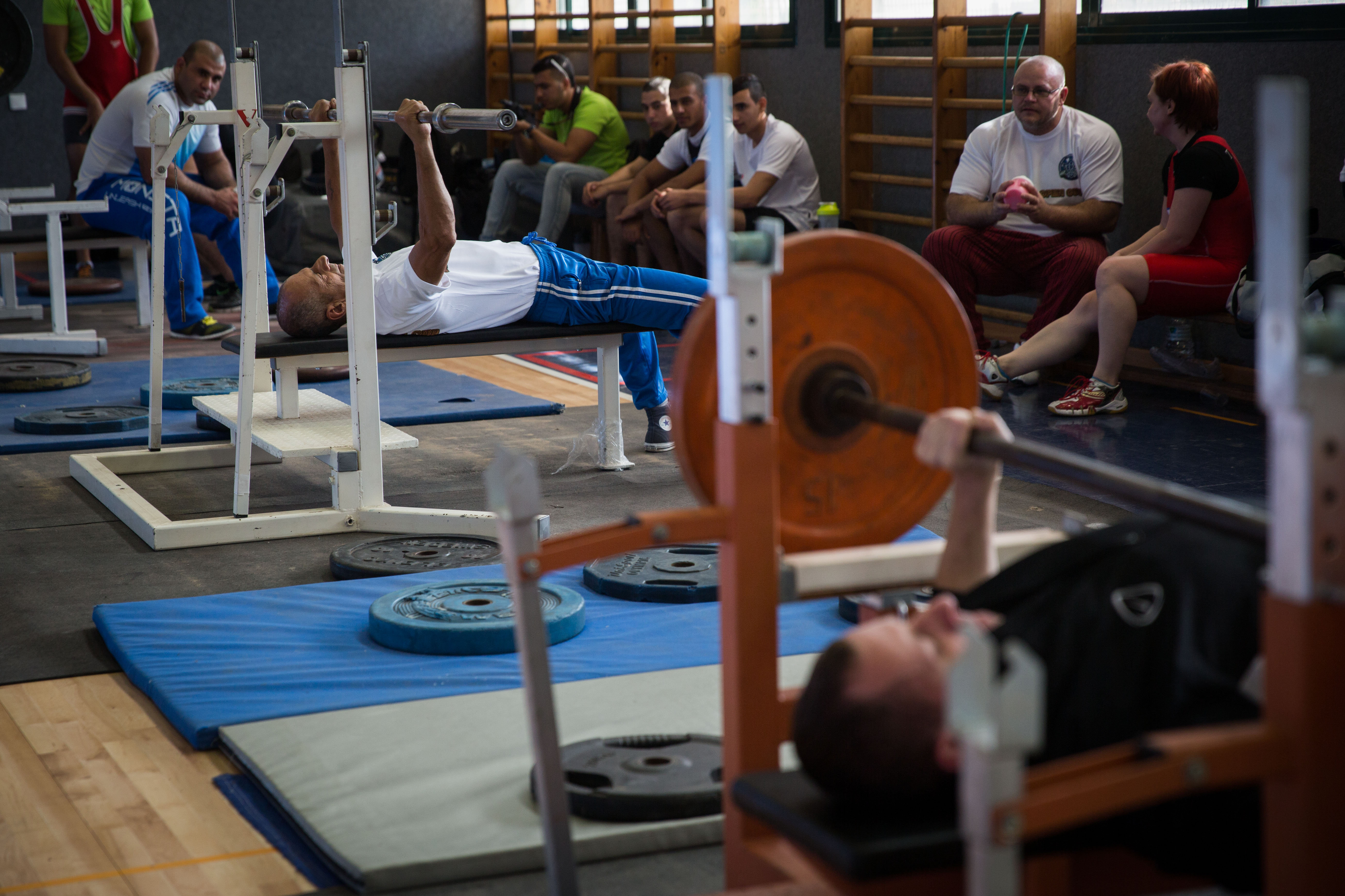 "סוגרים אותנו ללא סיבה הגיונית"