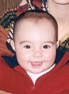 20 שנה לרצח התינוקת שלהבת פס | אביה יצחק פס: "אפשר להסתדר אחד עם השני"