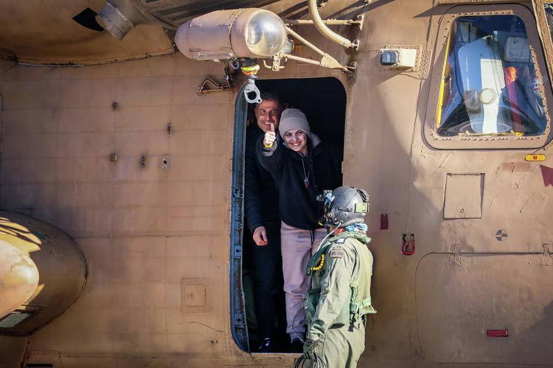 "הן אכלו רק פיתה או שתיים ביום, לדניאלה יש קליע ברגל"
