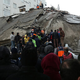 רעידת האדמה בטורקיה: "איבדתי הכול, אין לי תפילין ותהילים"