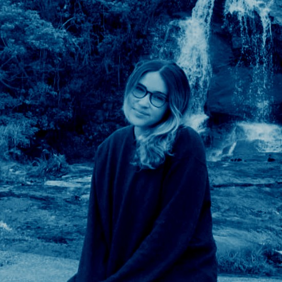 בת 14 סורבה להיכנס לאוטובוס כי לבשה גופיה