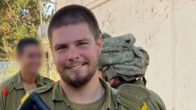 "מקסים לא היה שואל - הוא פשוט היה עושה"