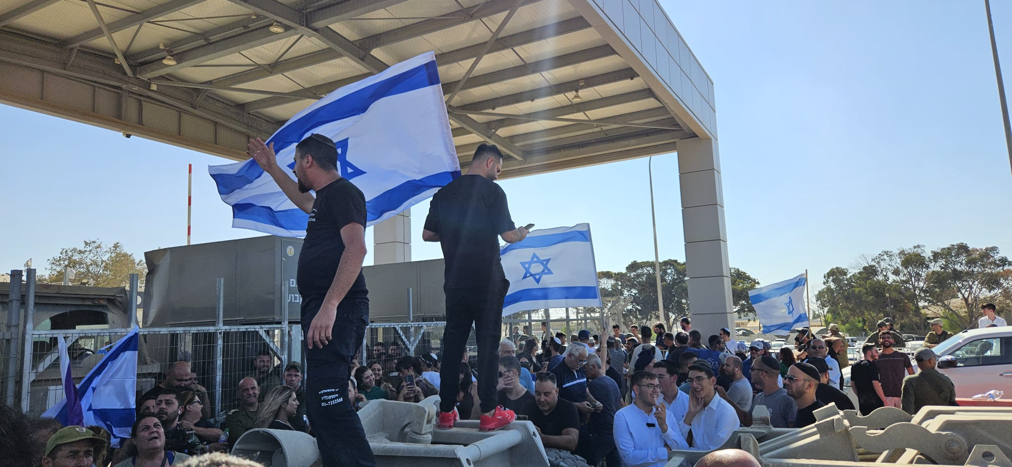 "מתייחסים למילואמיניקם כאחרוני העבריינים וזה כואב מאוד"