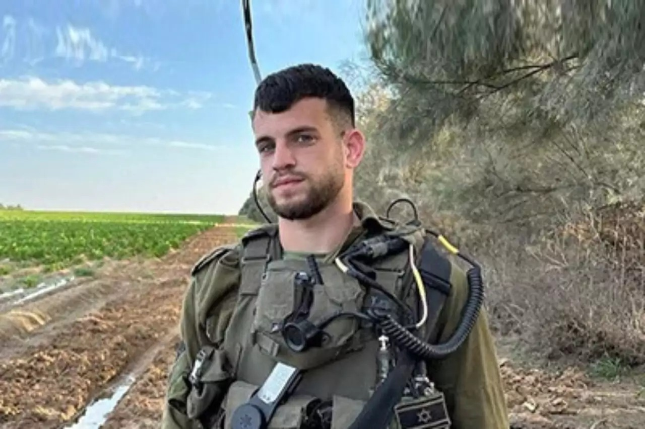 אחיו של תומר אחימס: "המח"ט נפגע והוא לקח את הפיקוד, הייתה כמות בלתי נתפסת של מחבלים"