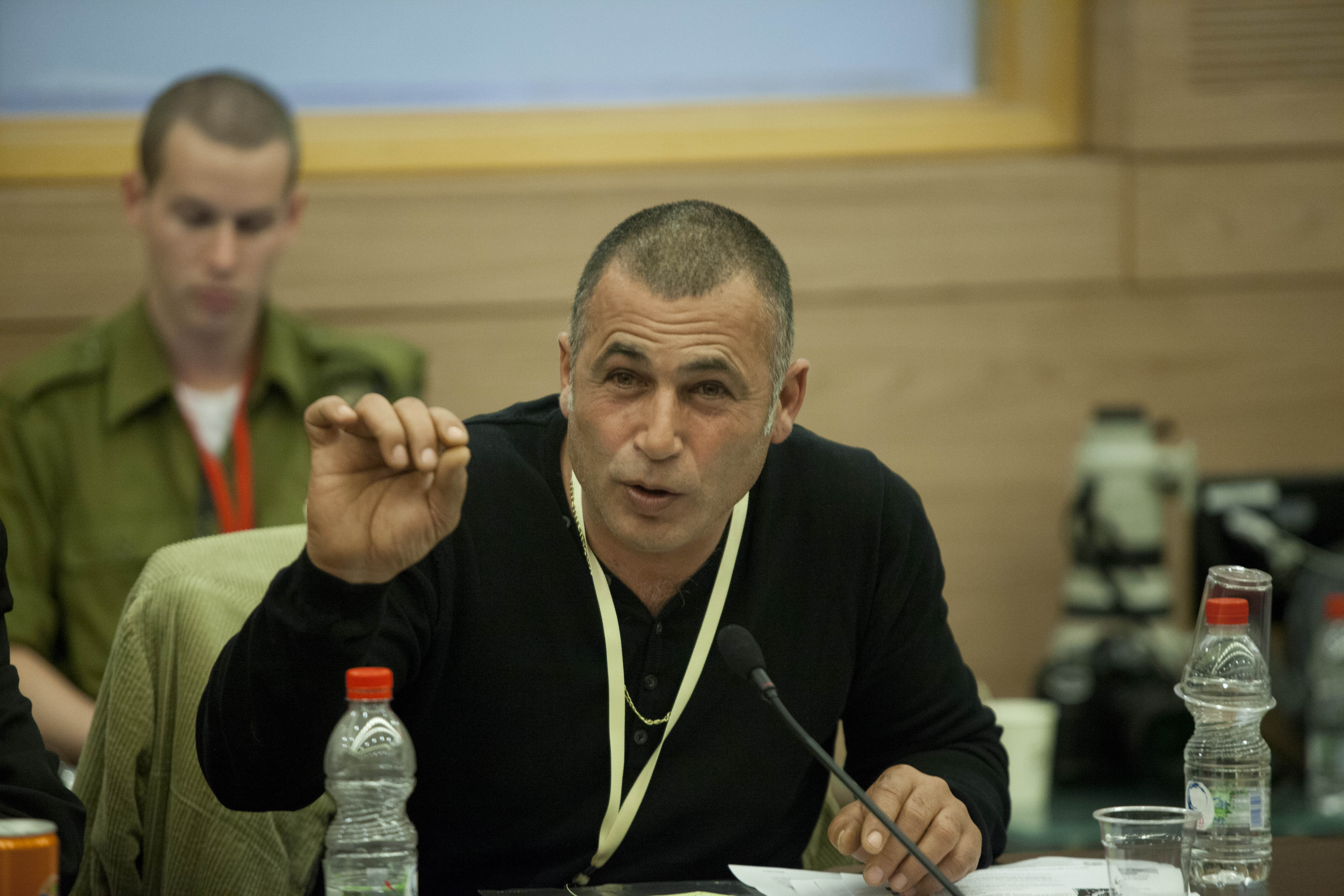 יועצו לשעבר של השר כ"ץ:  "אני מתנצל, אני ימני בגלל מה שקרה בשואה"