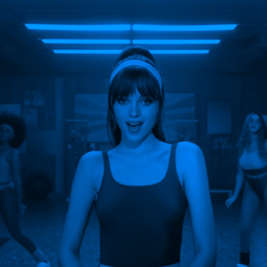 אהבה בימי אנה זק