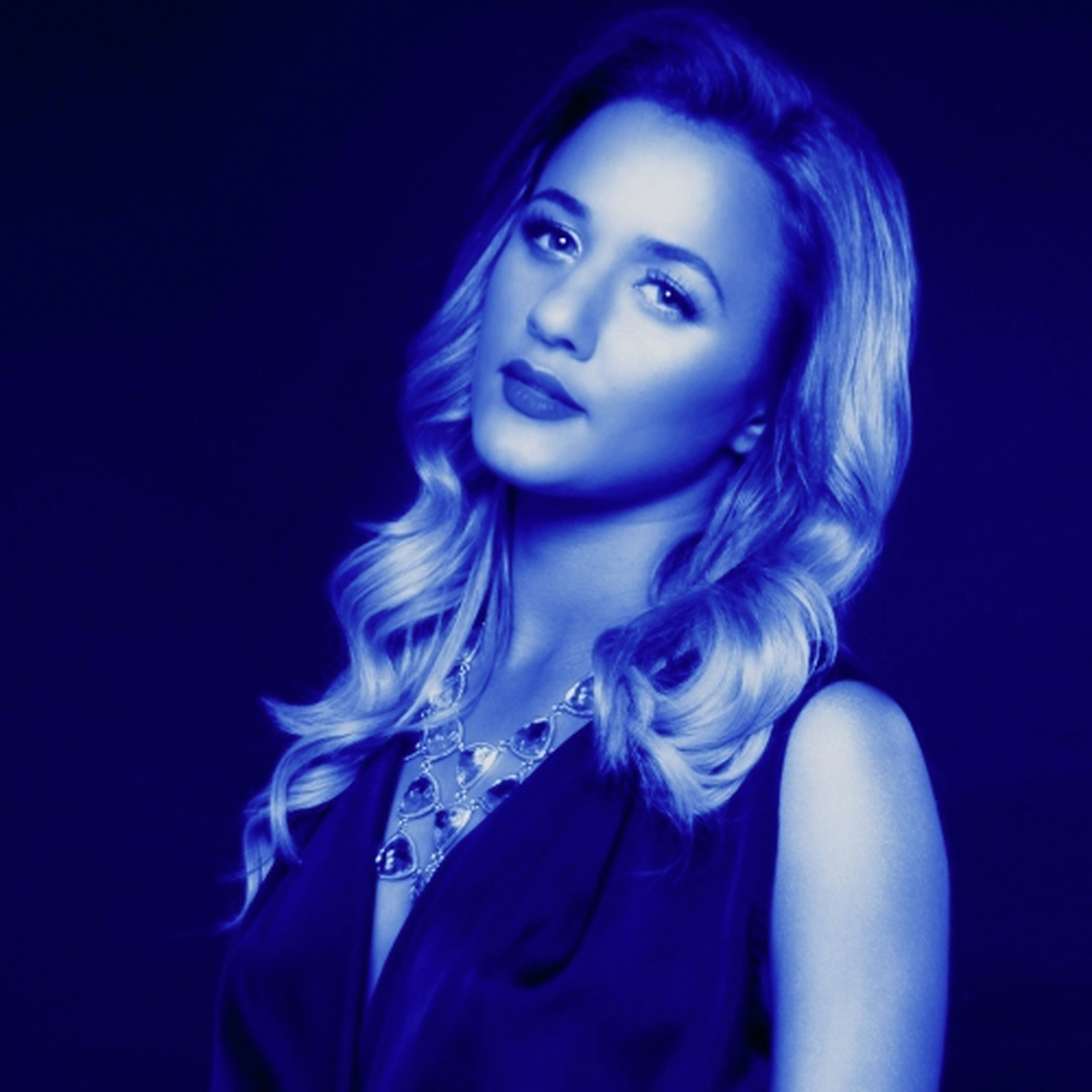 קוראים לי בשכונה: עשור ל"מלכת השושנים"