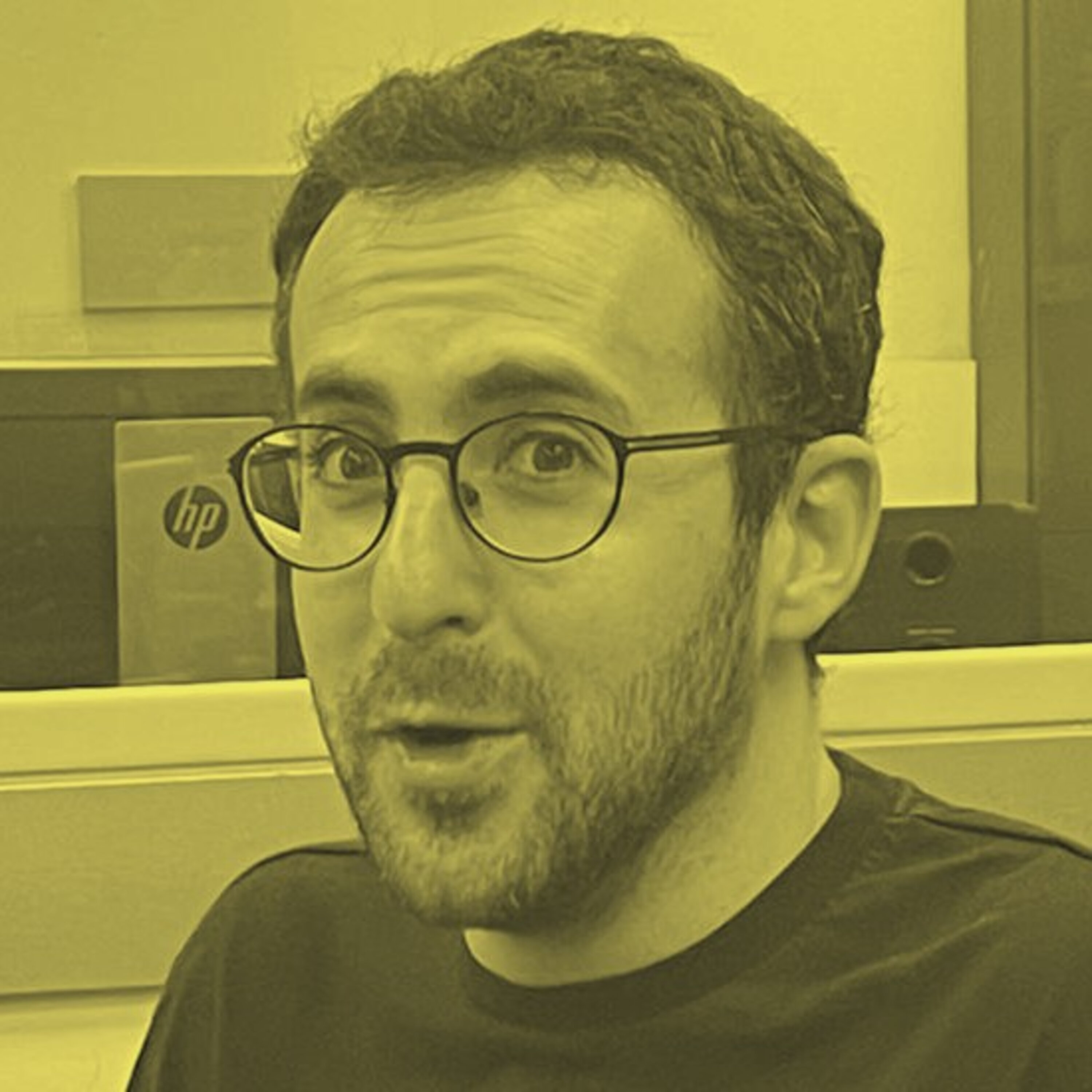 האריה ששאג ואהרון גבע המרטש יואב על החדשות Yoav on the news האריה ששאג ואהרון גבע המרטש
