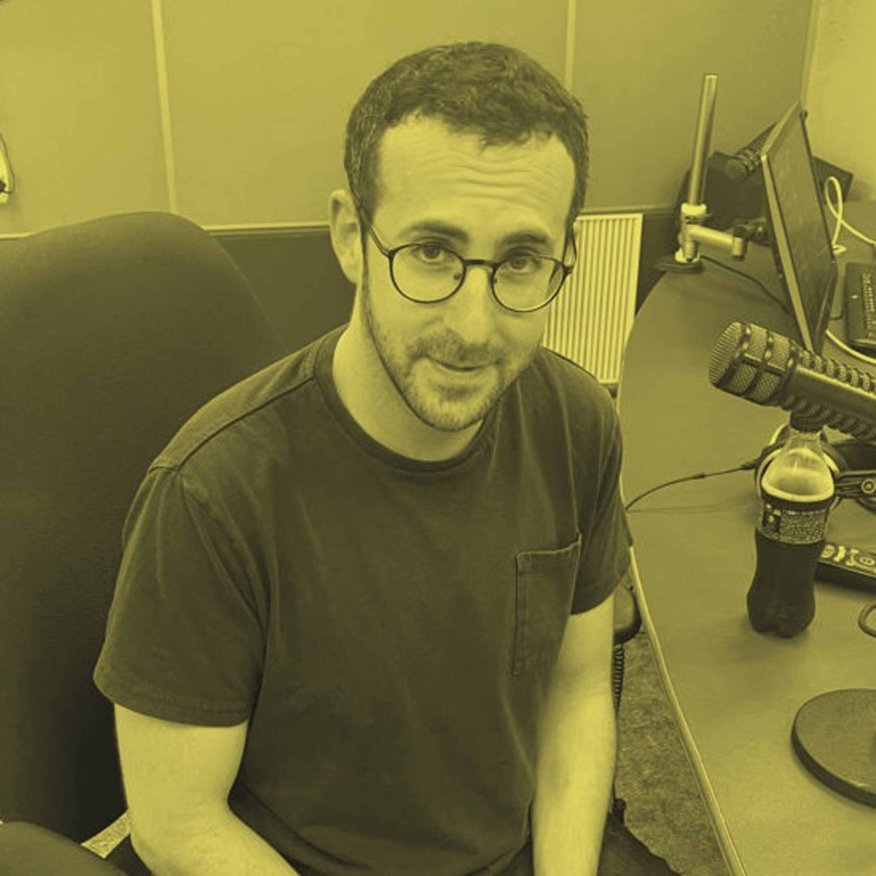 הסלבס מתגייסים לעזור לישראל יואב על החדשות Yoav on the news הסלבס מתגייסים לעזור לישראל