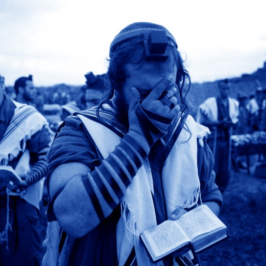"כולם השתתפו בשמחתנו": שיחה עם אביו של החייל החרדי שזכה לקבלת פנים נרגשת משכניו episode artwork
