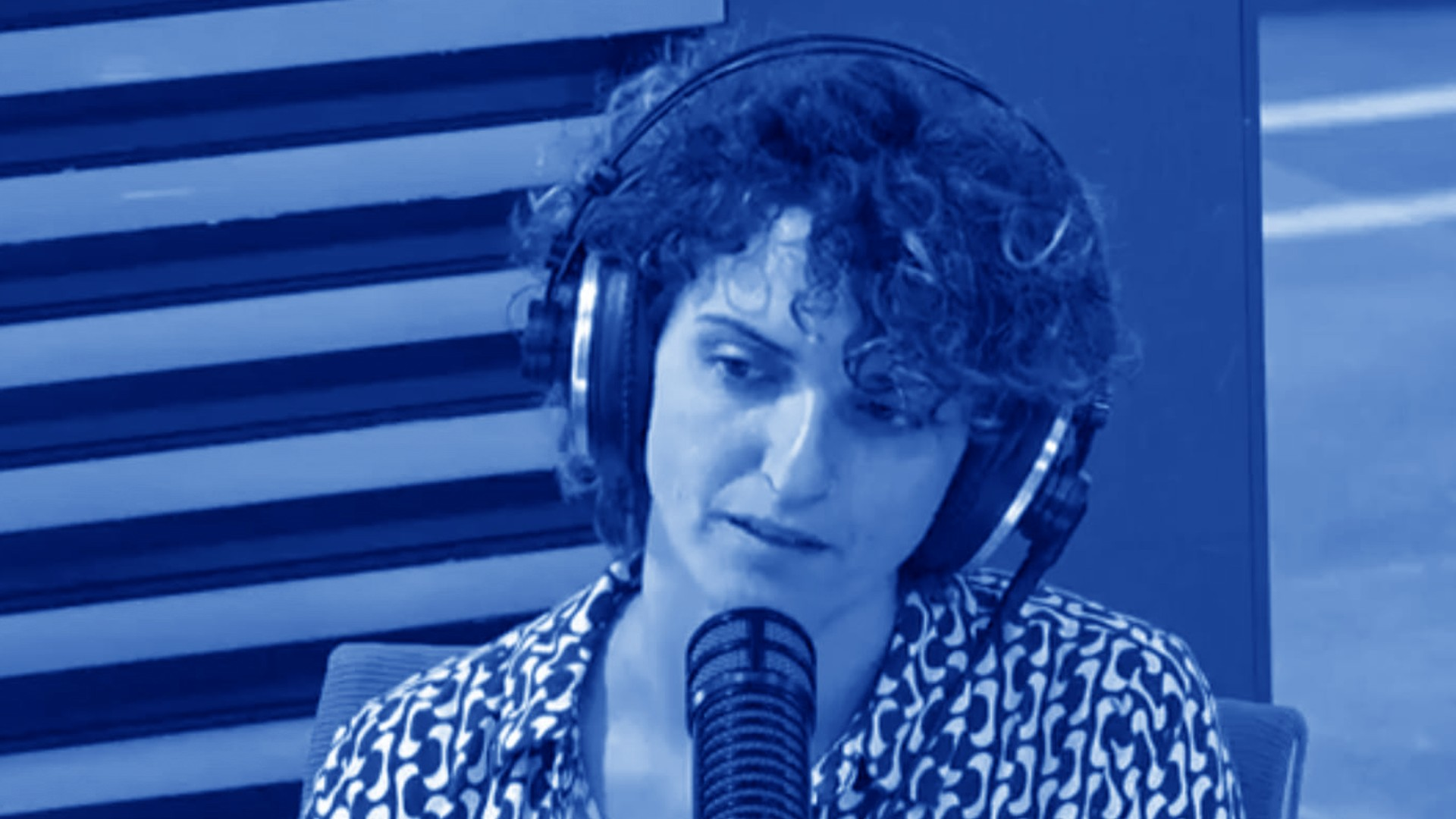רוח, קרב. אמילי עמרוסי משוחחת עם רחלי אנקרי episode artwork