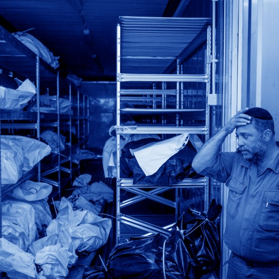 ראש הצוות בטיפול בחללות: "חודשיים לאחר הטבח אנחנו ממשיכות במלאכת הזיהוי" episode artwork