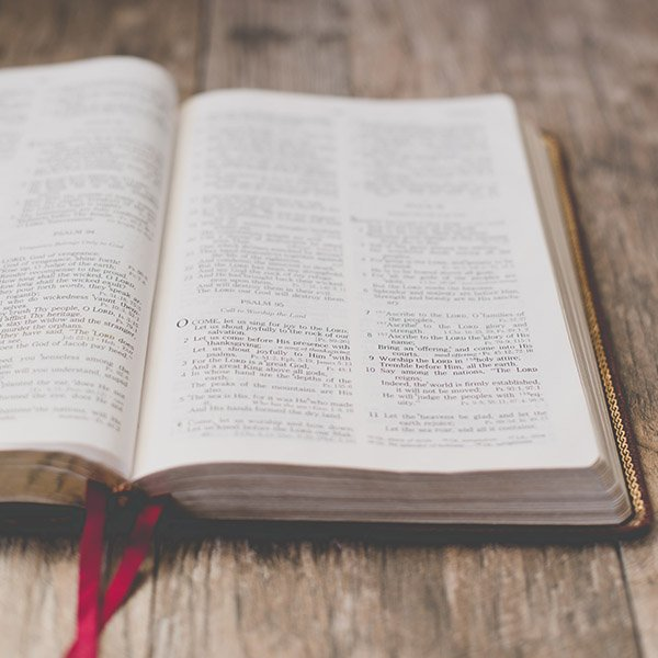 Forward with Christ (Hebrews) – Part 9 – Sacrificing Himself episode artwork