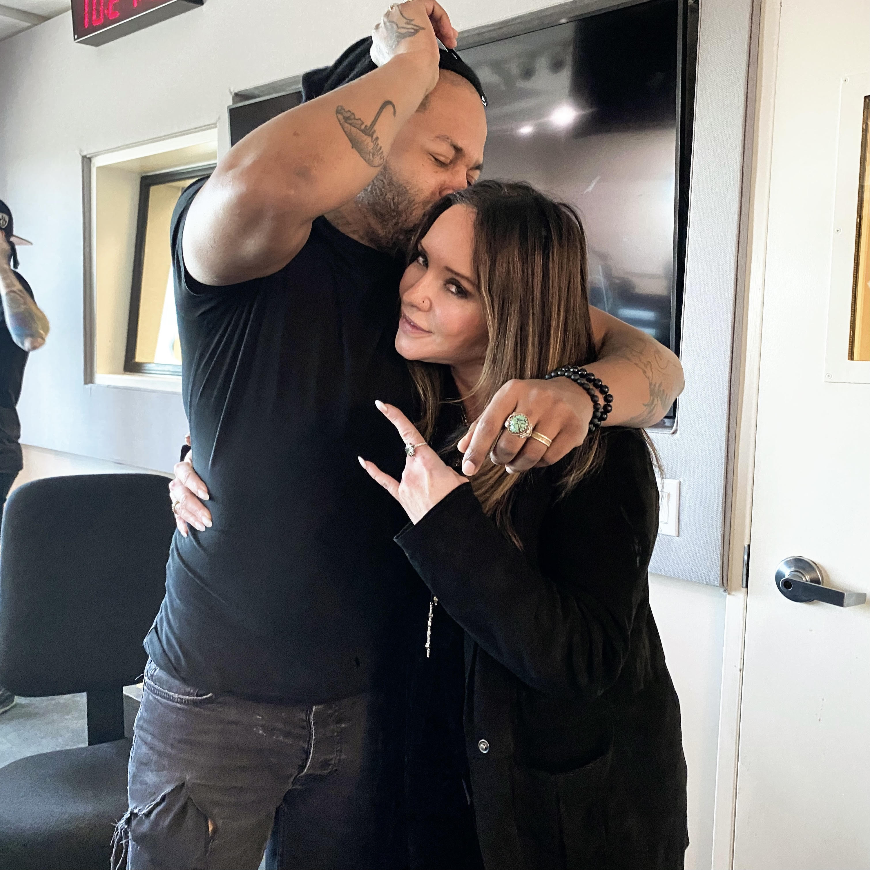 Marci Wiser: Ayron Jones Interview