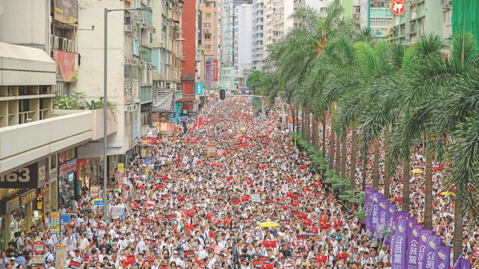 香港反送中示威造成动荡 卑诗企业是否该考虑投资他处？