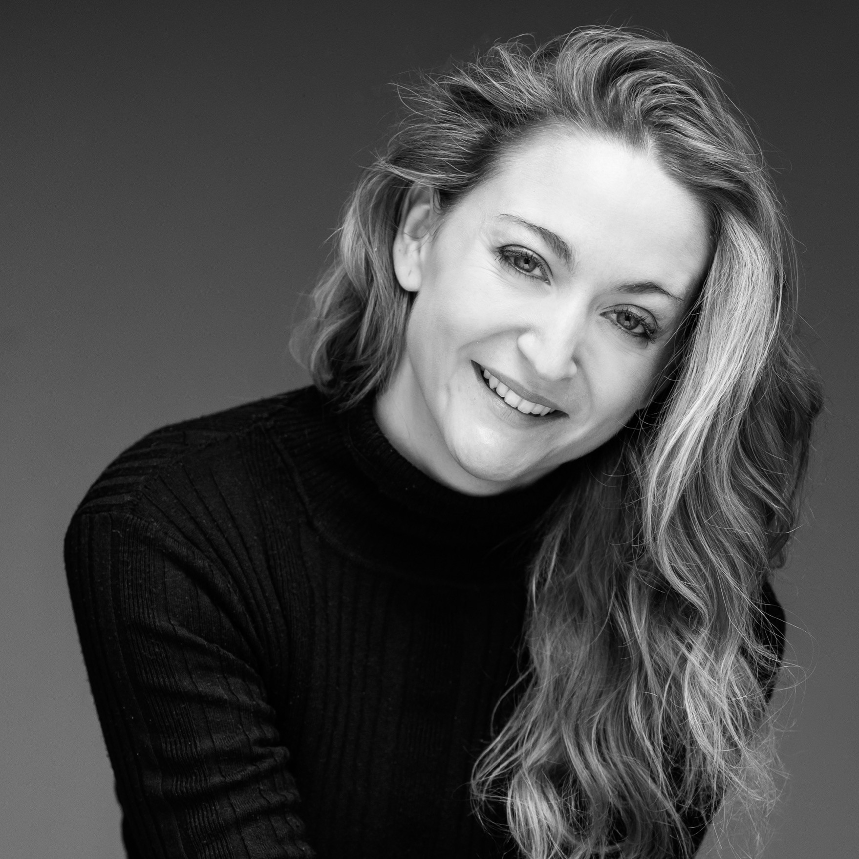 Anna Fargher, Author of 'Umbrella Mouse To The Rescue', Chats To Bex!