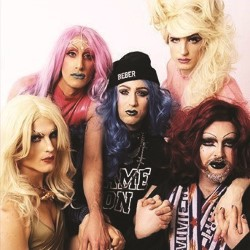 Dan Chats to The Denim Juniors at The Edinburgh Fringe Festival!