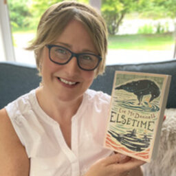Eve McDonnell, Author of 'Elsetime' Chats to Bex!