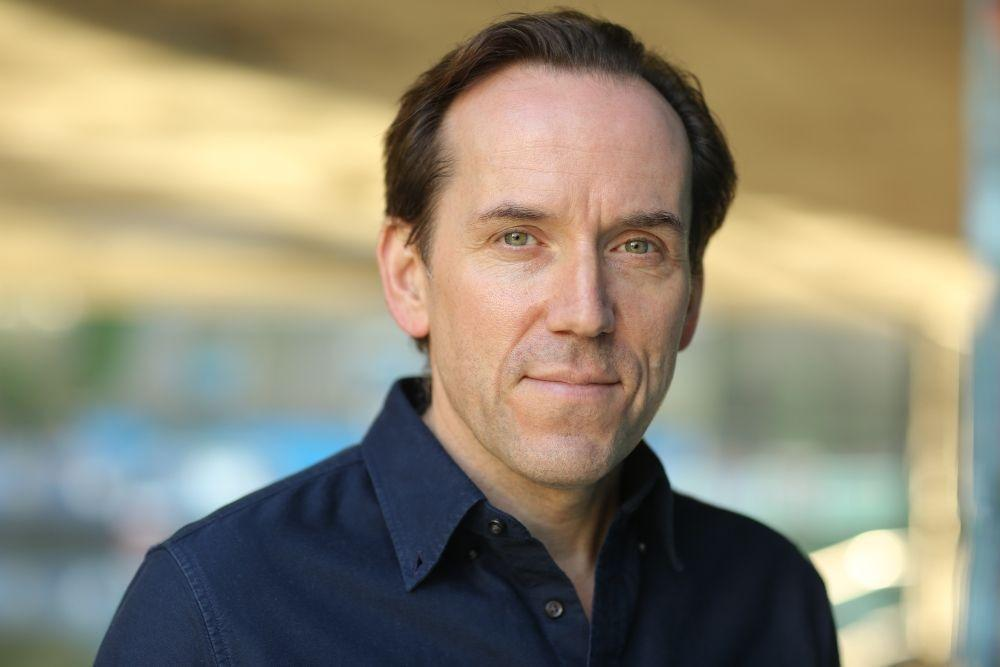Ben Miller Chats To Bex All Things Balloons & Black Holes!