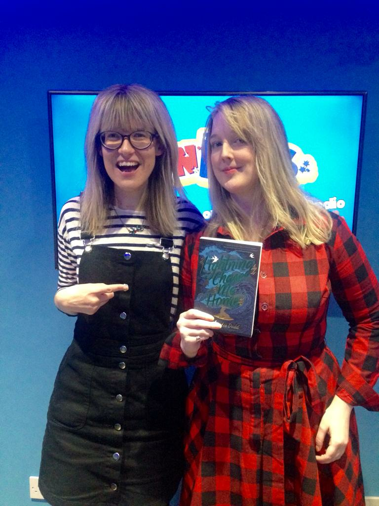 Amber Lee Dodd, Author of 'Lightning Chase Me Home', Joins Bex In The Studio!