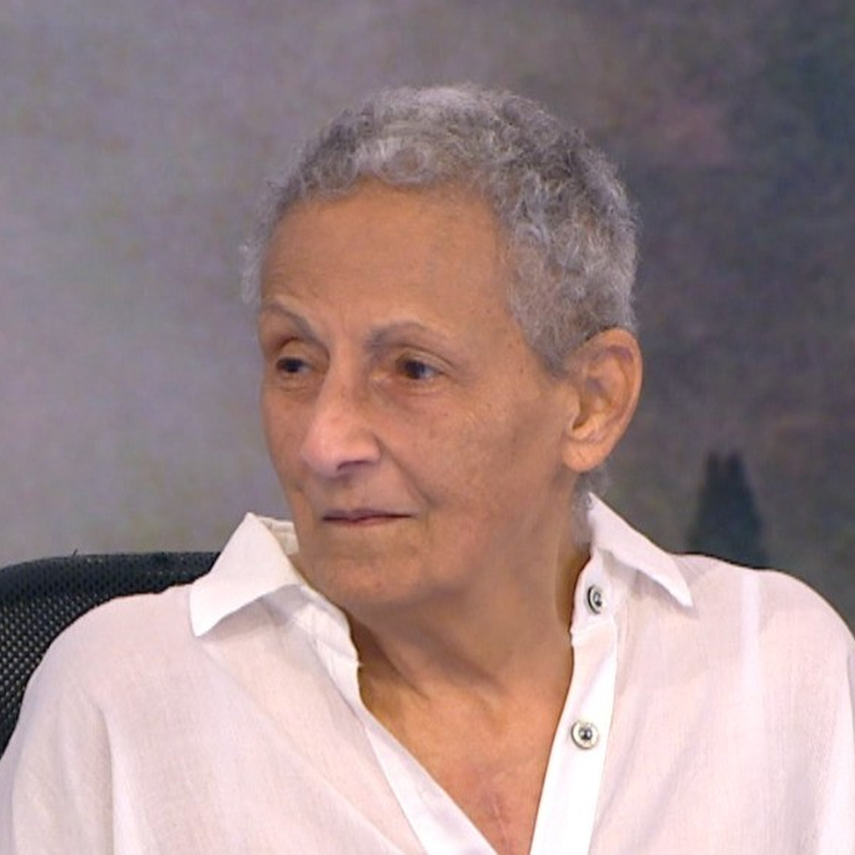 בשבי: שיחה עם תמי מצגר
