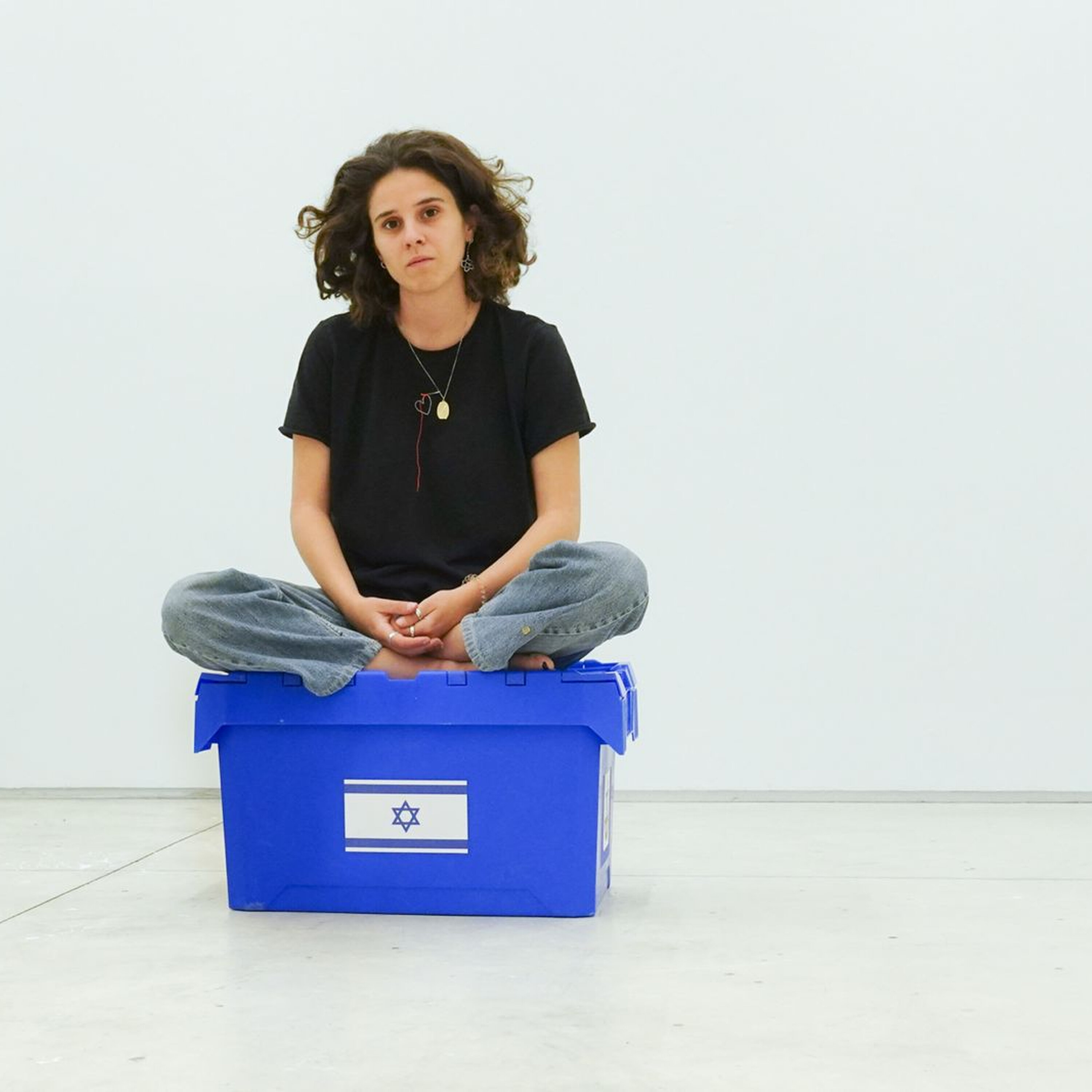 הארגז הכחול episode artwork