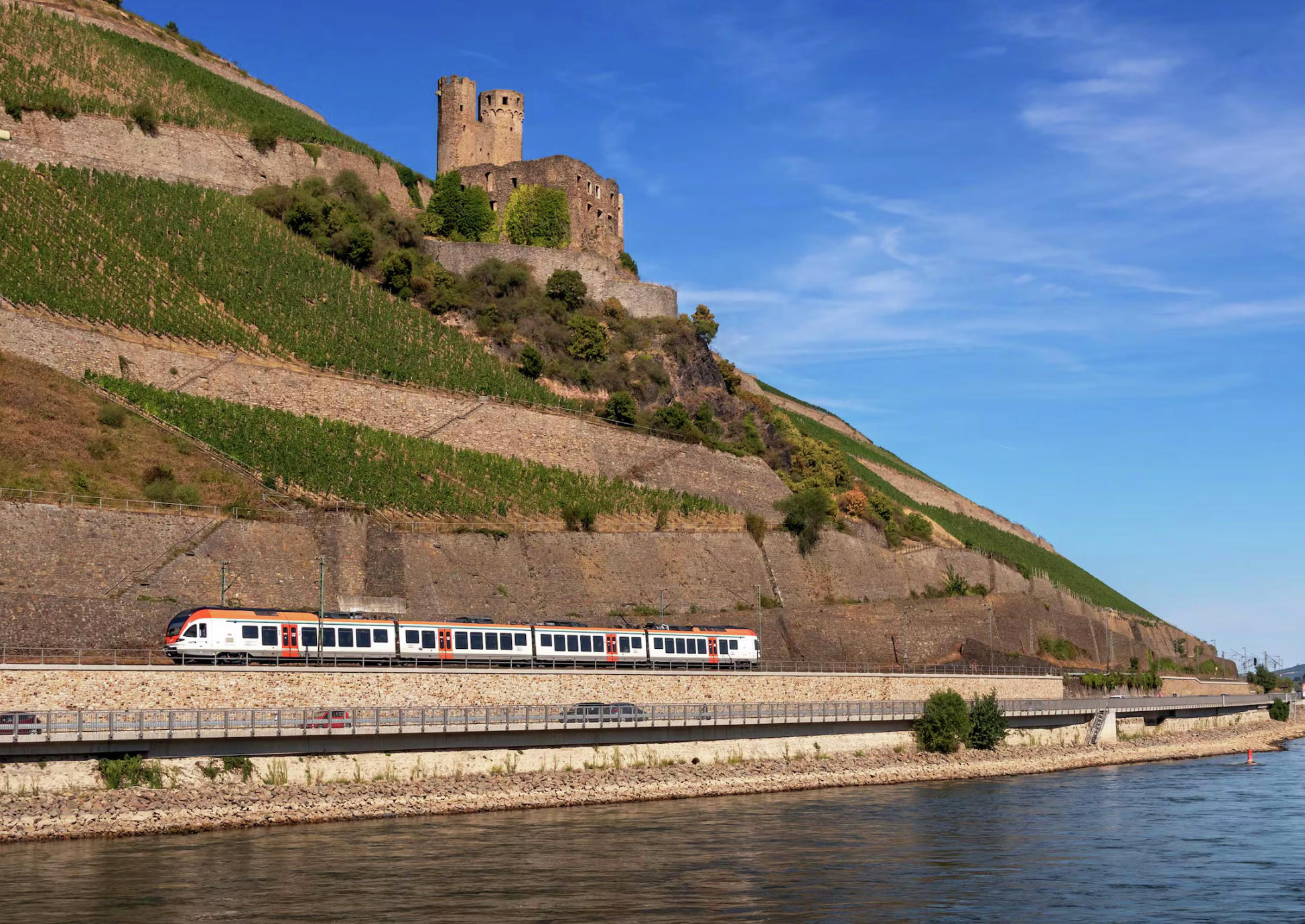 Luisterverhaal: In het spoor van de legendarische Rheingold door de Rijnvallei