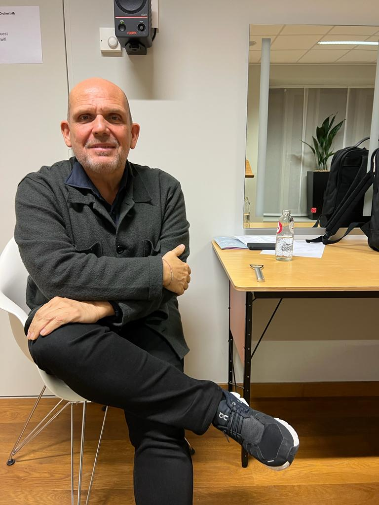 Met Groenteman in de kast